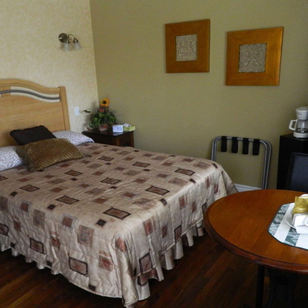 Motel Derfal Ропонтини Екстериор снимка