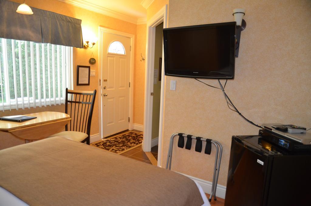 Motel Derfal Ропонтини Екстериор снимка