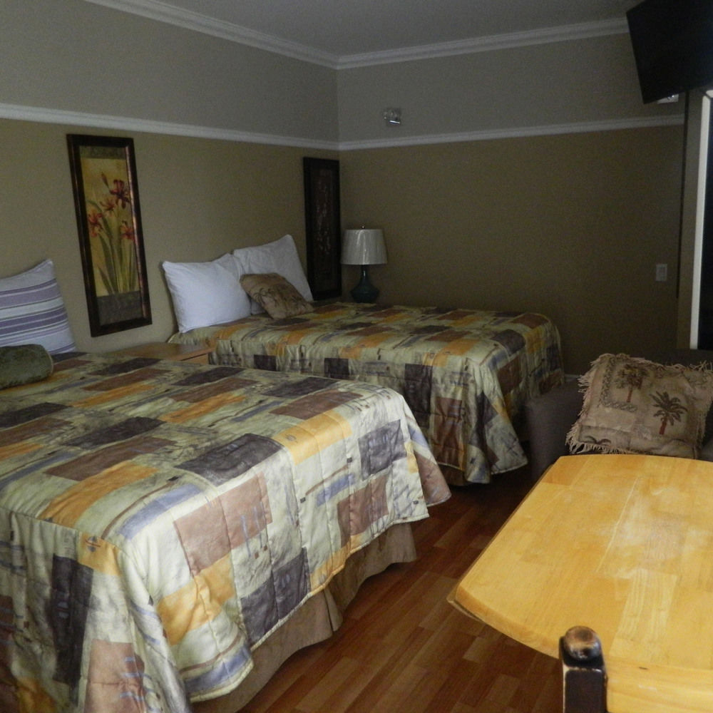 Motel Derfal Ропонтини Екстериор снимка