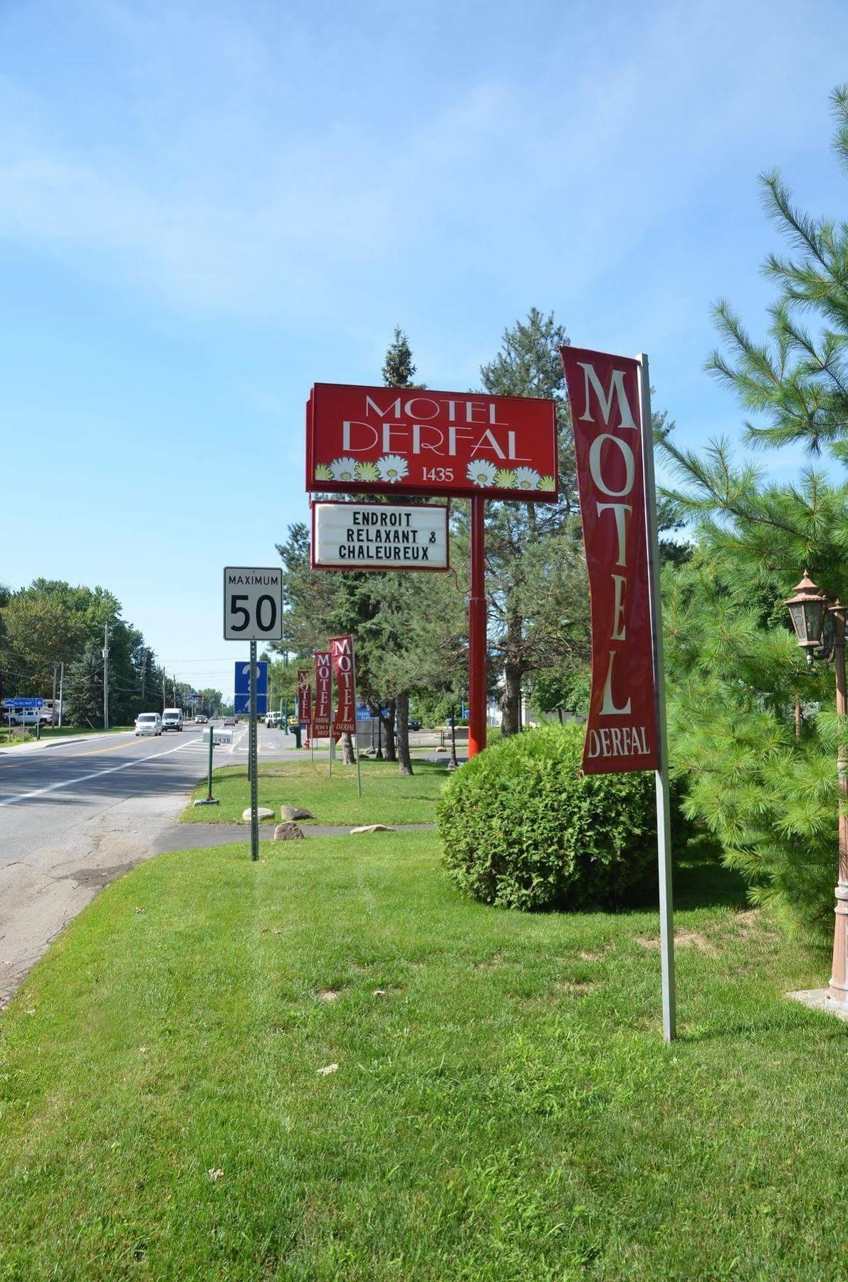 Motel Derfal Ропонтини Екстериор снимка