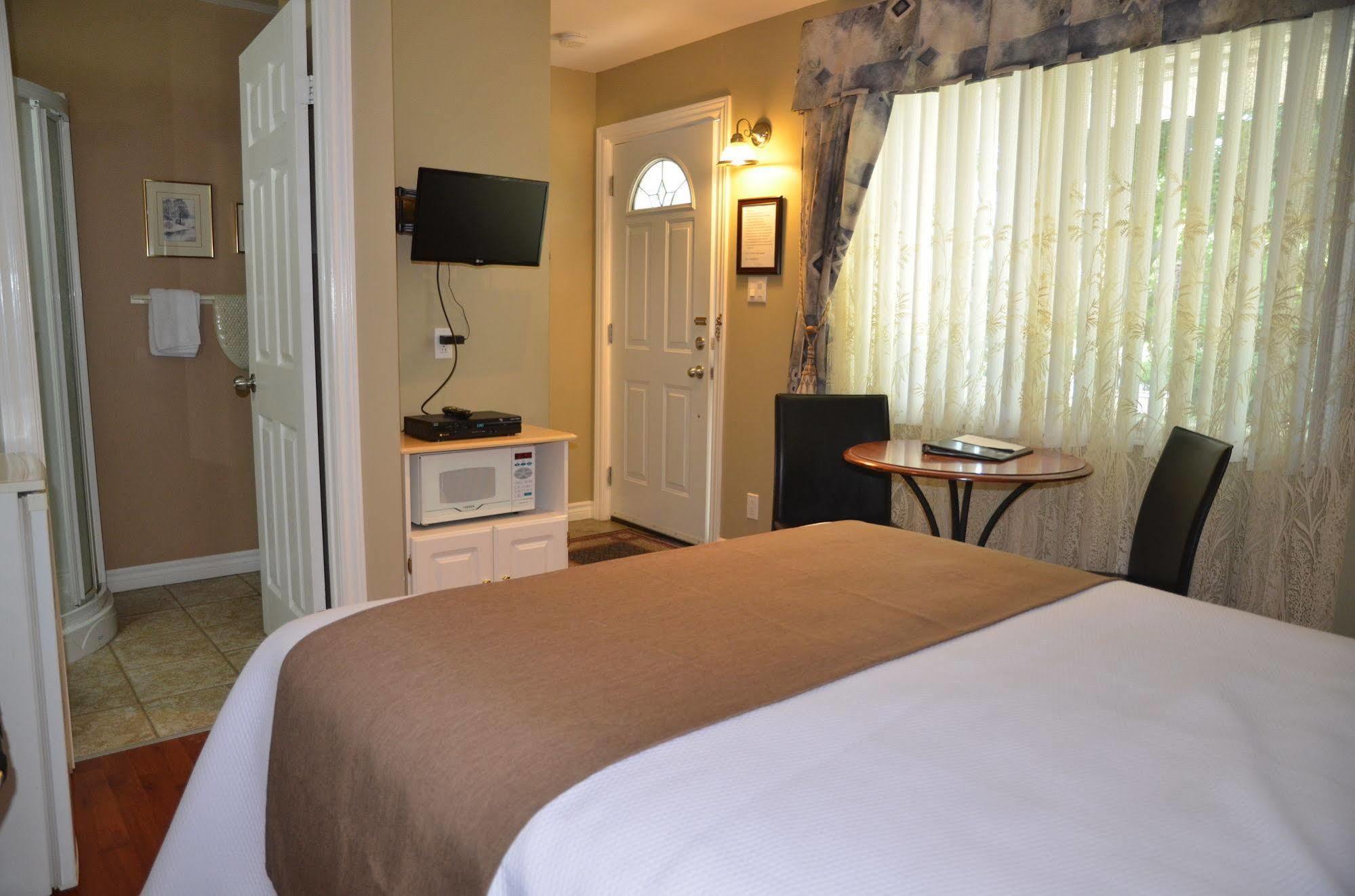 Motel Derfal Ропонтини Екстериор снимка